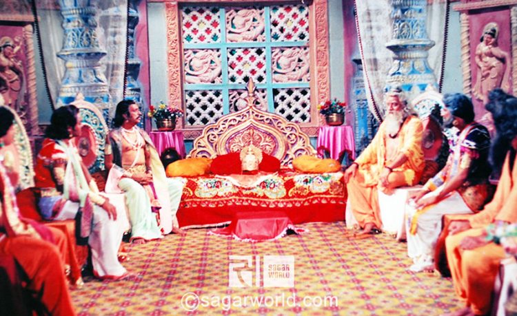 Death of Dashrath, Bharat journeys to meet Ram – Chapter 5