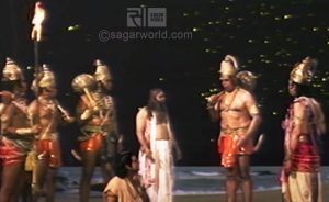 Sushene tolds the Hanuman about the Sanjeevani medicine and Hanuman wents away