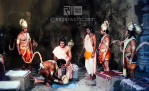 Sugreeev becomes the king and offers his crown to Rama