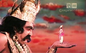 Vibheeshan approaches Kumbhkaran to come on his side 